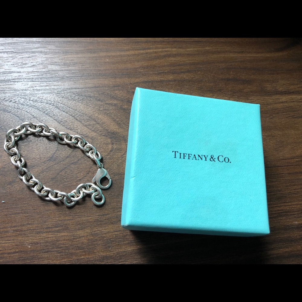 Tiffany chain bracelet 7.5 inch 100% authentic